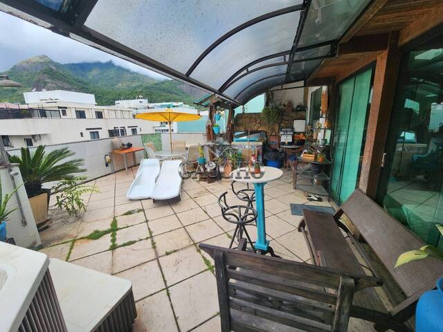 #241 - Apartamento para Venda em Rio de Janeiro - RJ