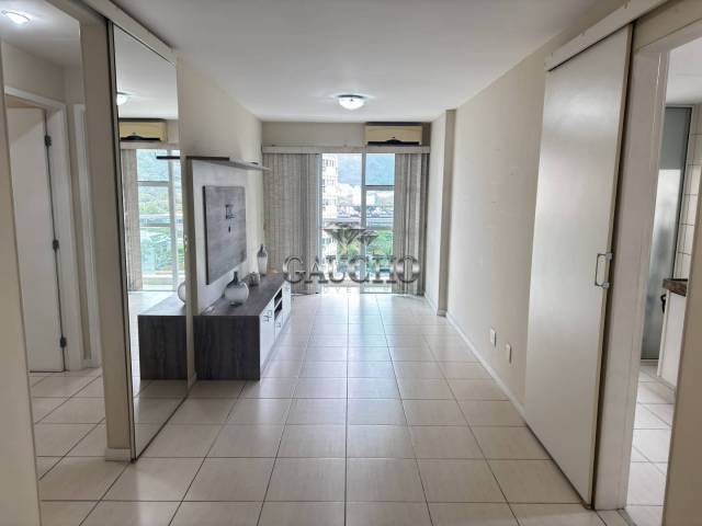 #621 - Apartamento para Venda em Rio de Janeiro - RJ