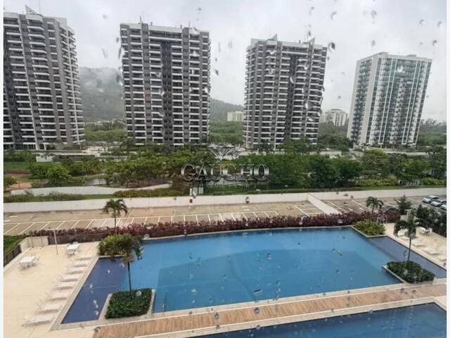 #646 - Apartamento para Venda em Rio de Janeiro - RJ