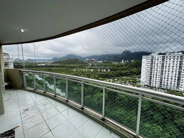 #640 - Apartamento para Venda em Rio de Janeiro - RJ