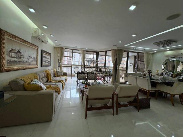 #656 - Apartamento para Venda em Rio de Janeiro - RJ