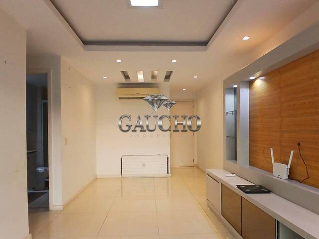 #663 - Apartamento para Venda em Rio de Janeiro - RJ
