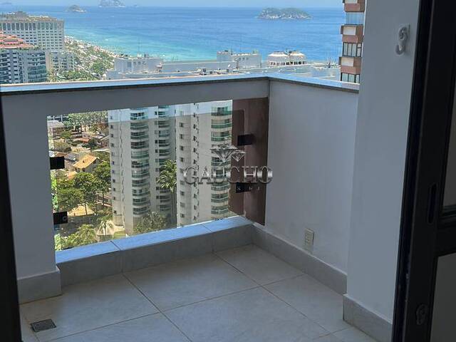#675 - Apartamento para Venda em Rio de Janeiro - RJ