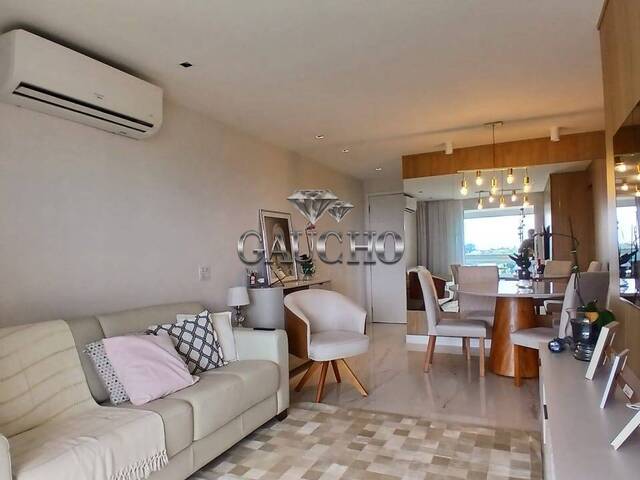 #679 - Apartamento para Venda em Rio de Janeiro - RJ