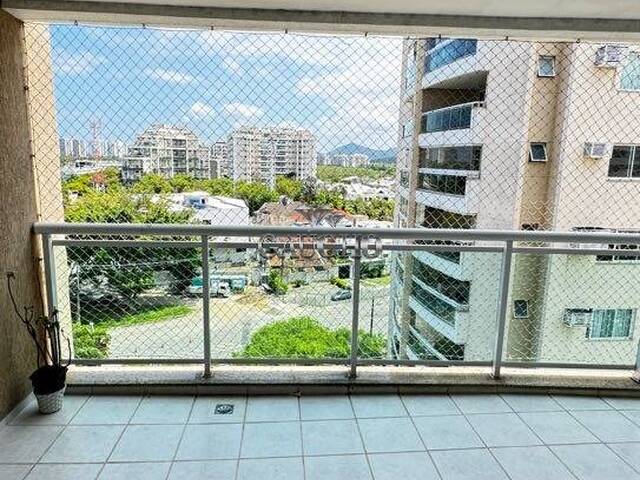 #663 - Apartamento para Venda em Rio de Janeiro - RJ