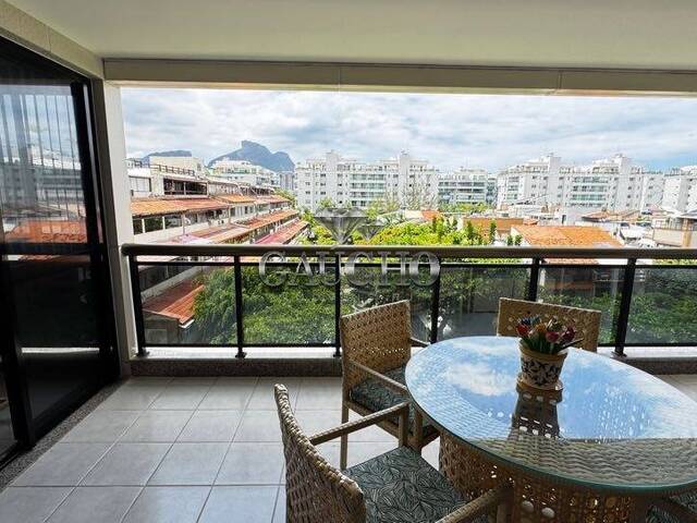 Apartamento para Venda em Rio de Janeiro - 2