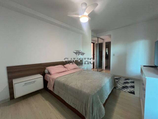 #689 - Apartamento para Venda em Rio de Janeiro - RJ