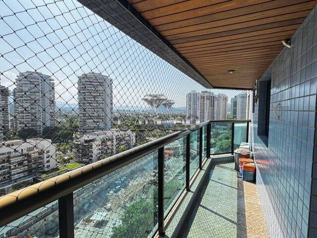 #694 - Apartamento para Venda em Rio de Janeiro - RJ