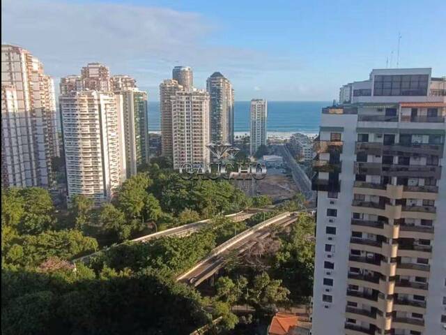 #725 - Apartamento para Venda em Rio de Janeiro - RJ