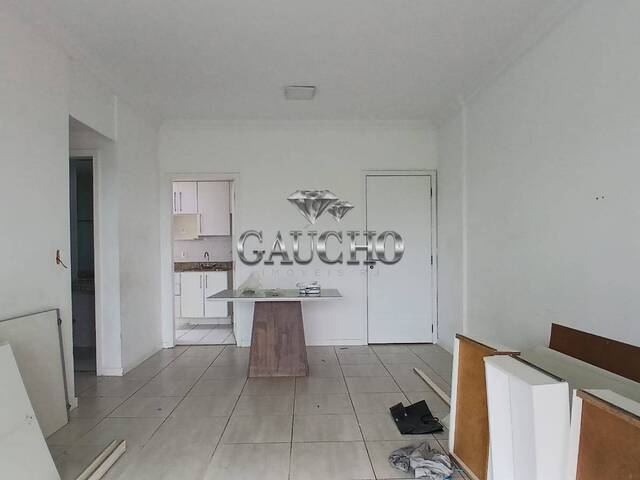 #733 - Apartamento para Venda em Rio de Janeiro - RJ