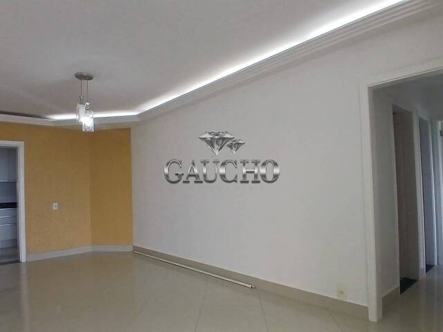 #741 - Apartamento para Venda em Rio de Janeiro - RJ