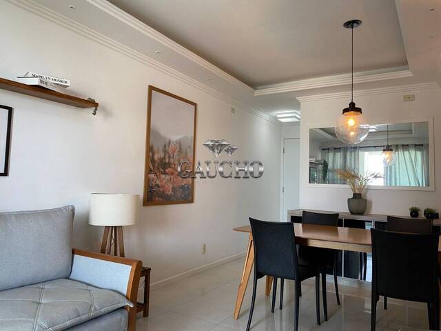 #755 - Apartamento para Venda em Rio de Janeiro - RJ