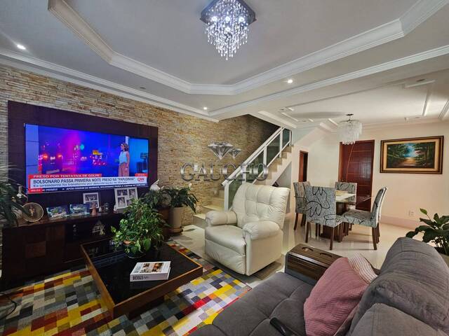 #753 - Casa para Venda em Rio de Janeiro - RJ