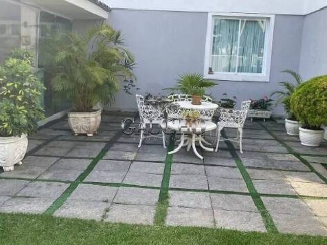 #777 - Casa para Venda em Rio de Janeiro - RJ