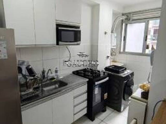#812 - Apartamento para Venda em Rio de Janeiro - RJ