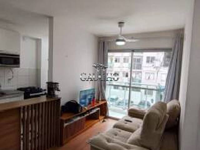 #812 - Apartamento para Venda em Rio de Janeiro - RJ