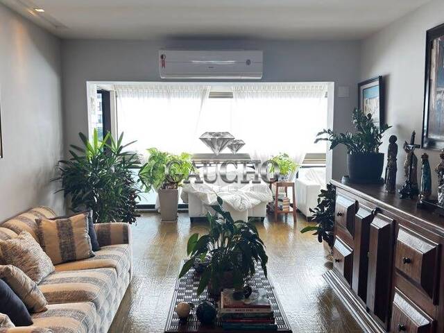 #824 - Apartamento para Venda em Rio de Janeiro - RJ