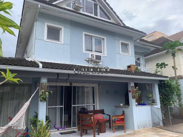 #826 - Casa para Venda em Rio de Janeiro - RJ
