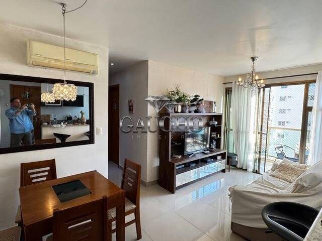 Apartamento para Venda em Rio de Janeiro - 2