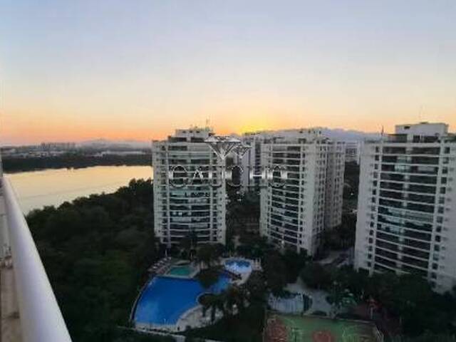 #840 - Apartamento para Venda em Rio de Janeiro - RJ