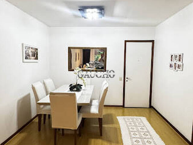 #844 - Apartamento para Venda em Rio de Janeiro - RJ