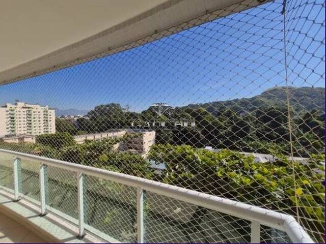 Venda em Freguesia (Jacarepaguá) - Rio de Janeiro