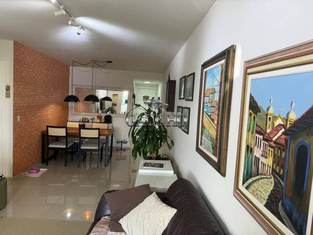 #857 - Apartamento para Venda em Rio de Janeiro - RJ