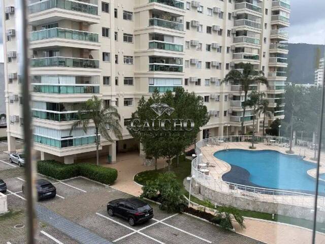 Apartamento para Venda em Rio de Janeiro - 2