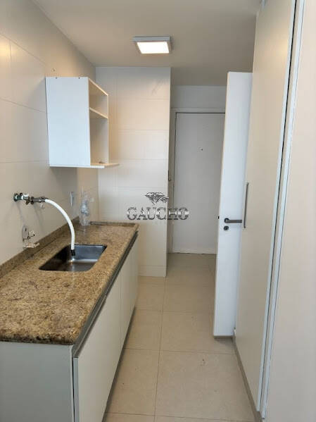 Apartamento para alugar com 2 quartos, 72m² - Foto 24