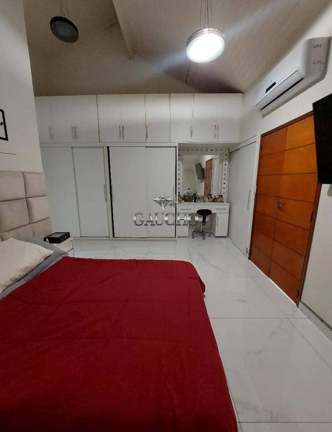 Casa à venda com 4 quartos, 192m² - Foto 12