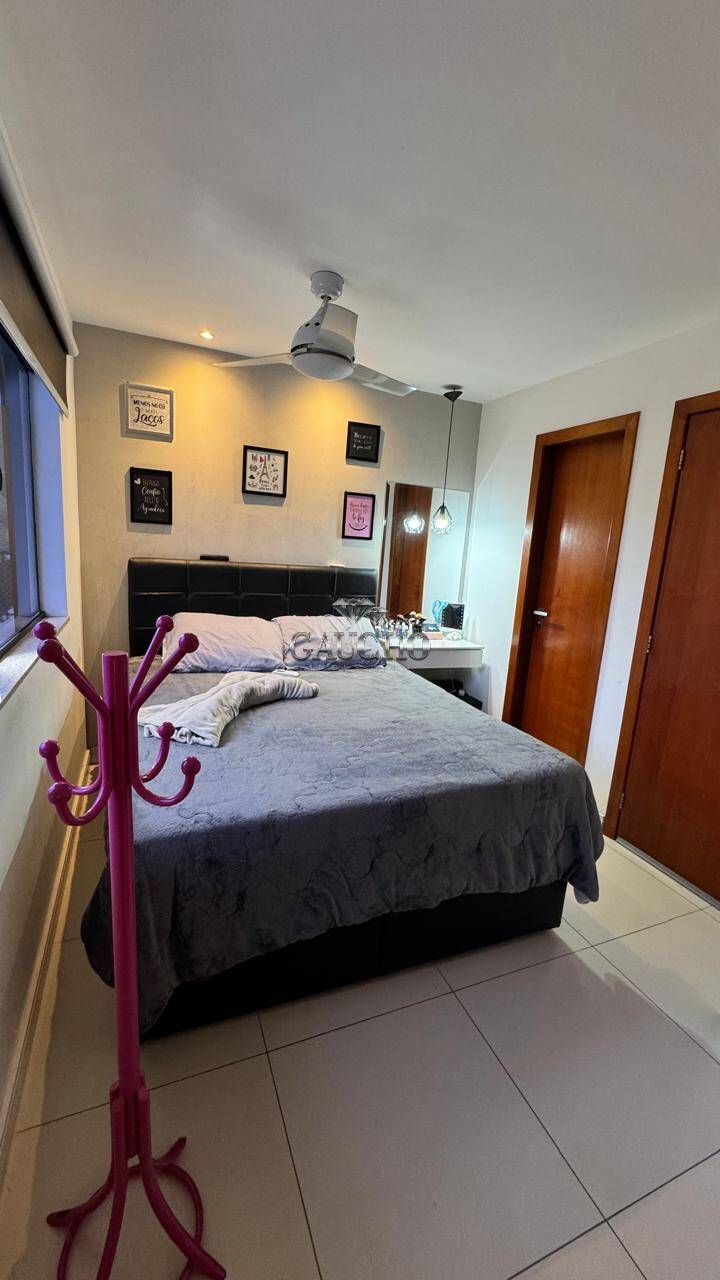 Casa à venda com 3 quartos, 138m² - Foto 14