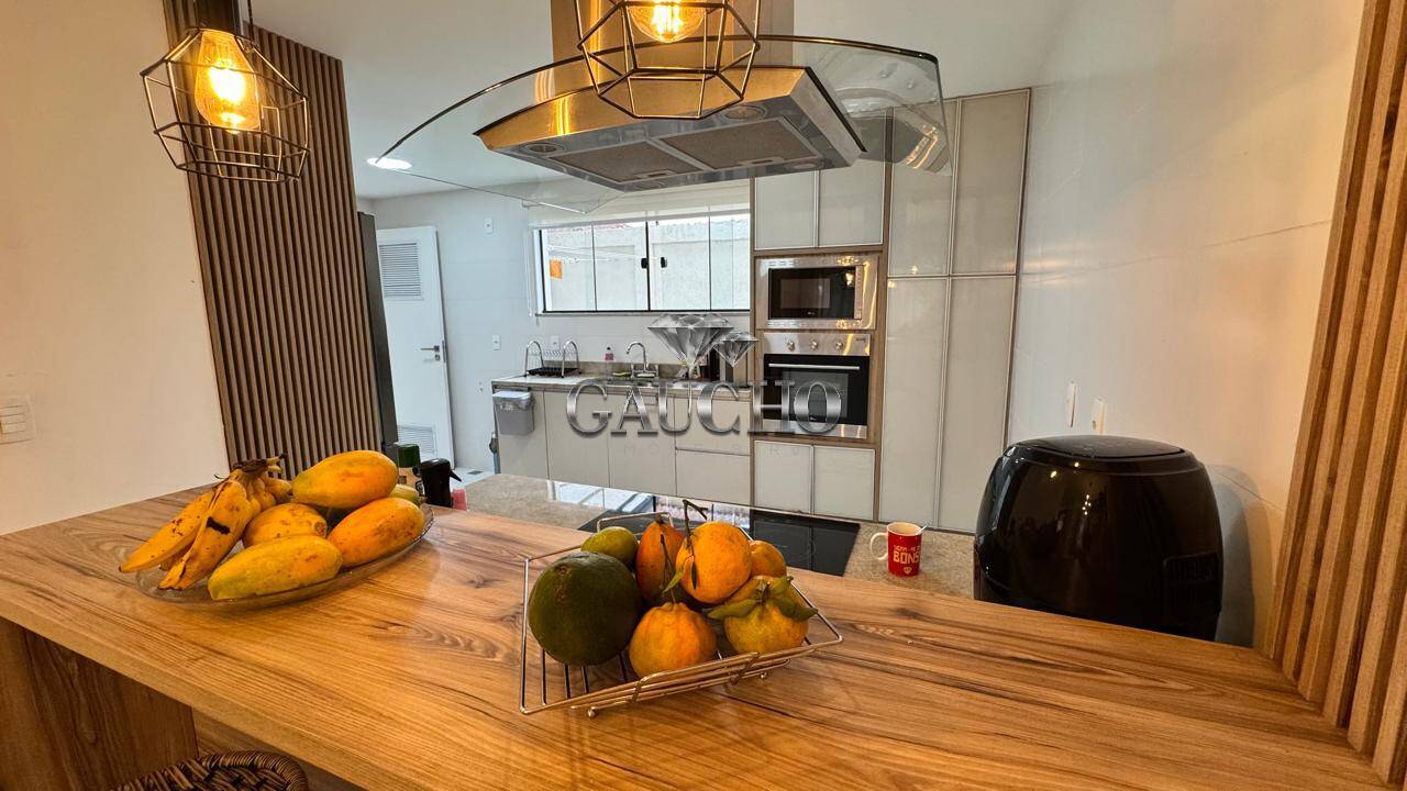 Casa à venda com 3 quartos, 138m² - Foto 8