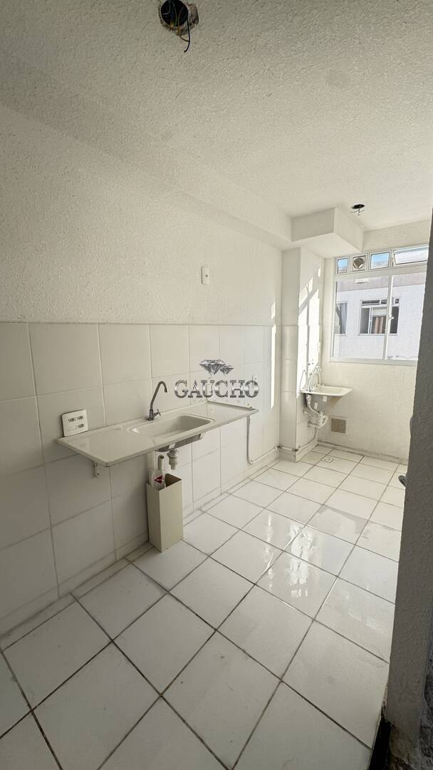 Apartamento à venda com 2 quartos, 41m² - Foto 14