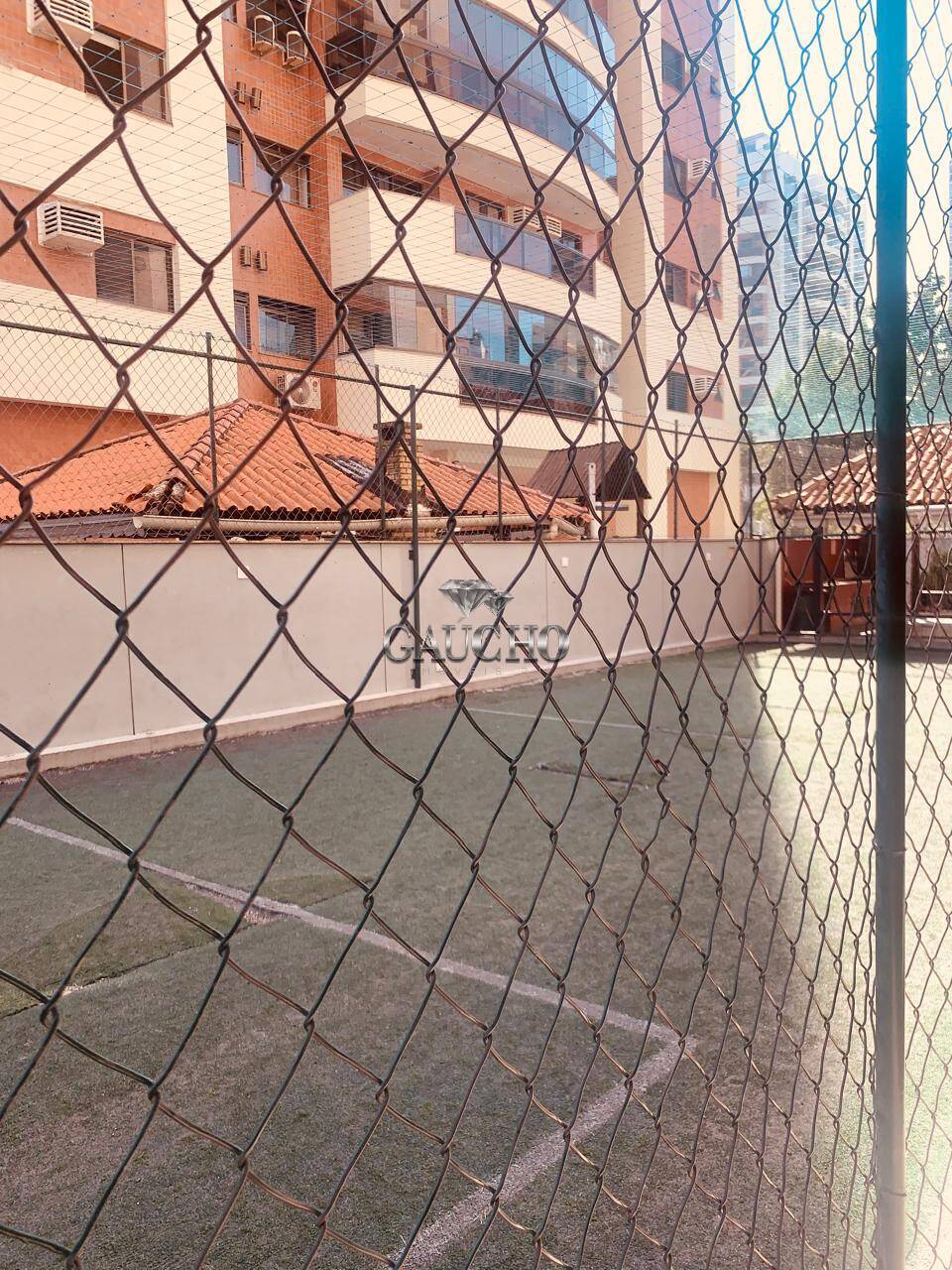 Apartamento para alugar com 2 quartos, 68m² - Foto 30