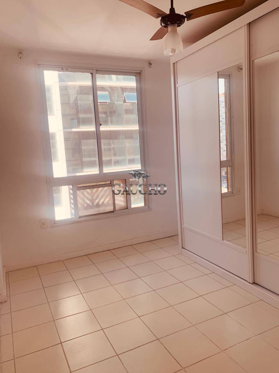 Apartamento para alugar com 2 quartos, 68m² - Foto 13