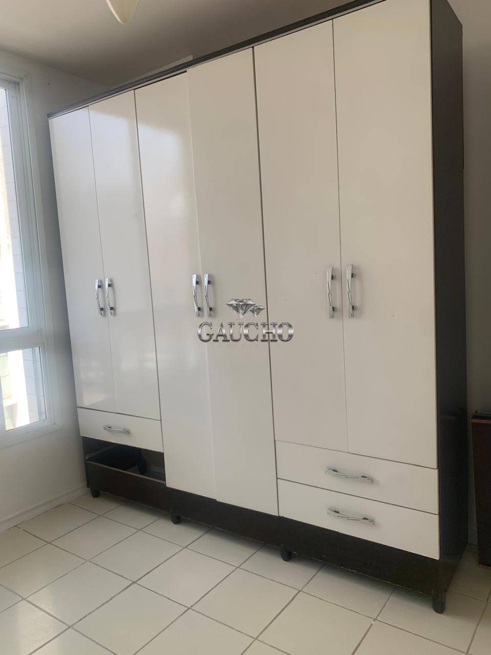 Apartamento para alugar com 2 quartos, 68m² - Foto 12