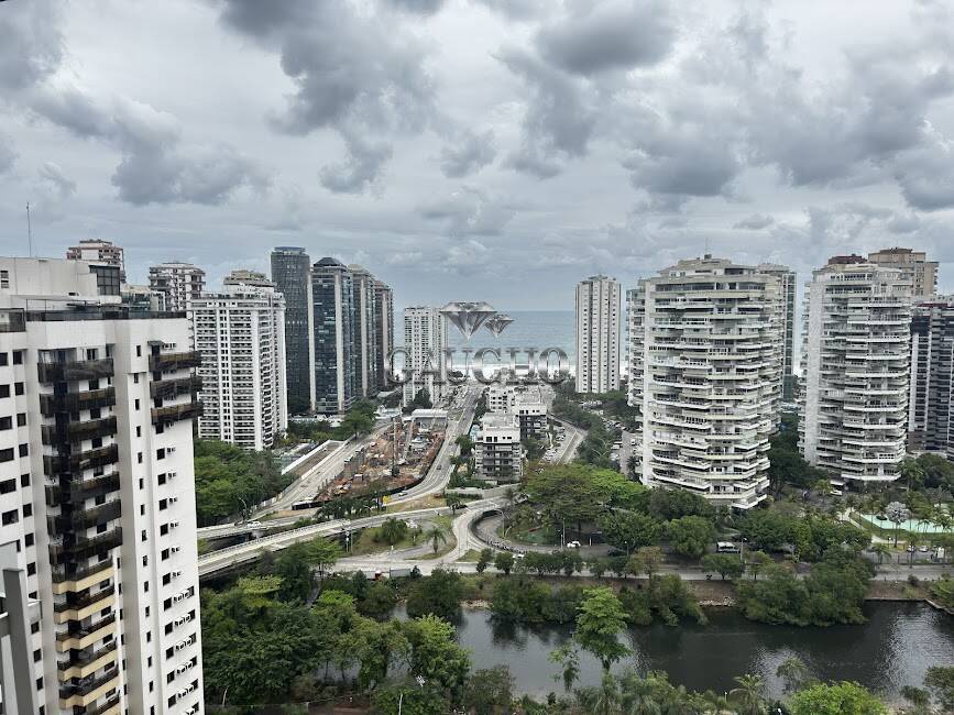 Apartamento para alugar com 3 quartos, 75m² - Foto 1