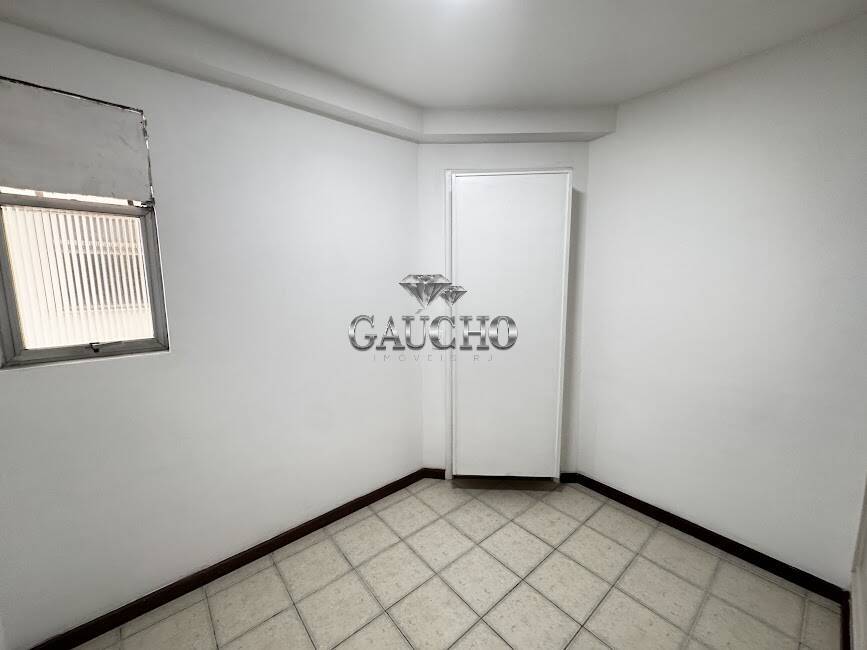 Apartamento para alugar com 3 quartos, 75m² - Foto 20