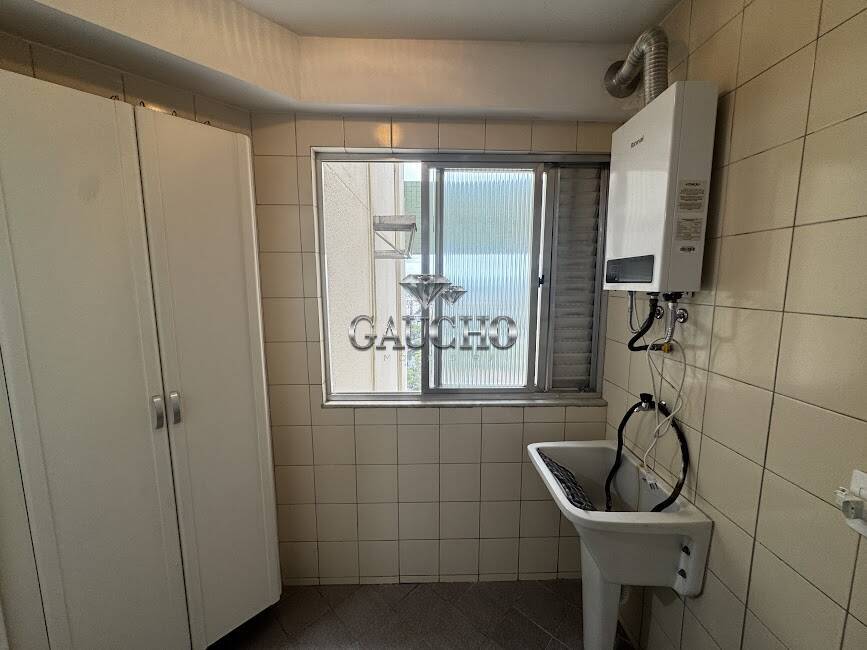 Apartamento para alugar com 3 quartos, 75m² - Foto 15