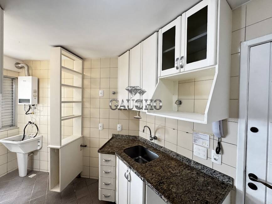 Apartamento para alugar com 3 quartos, 75m² - Foto 12