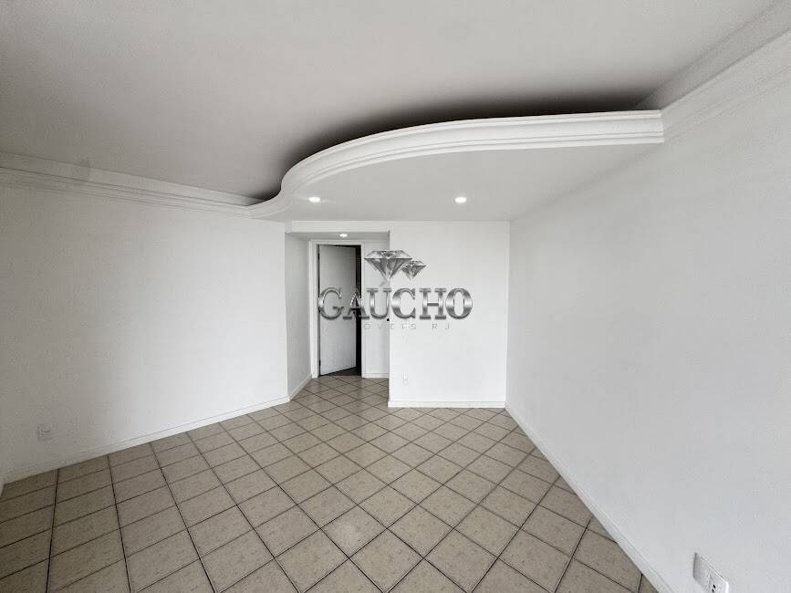 Apartamento para alugar com 3 quartos, 75m² - Foto 8